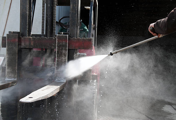 Best Sidewalk Pressure Washing  in Arden Hills, MN